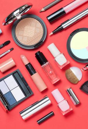 15 Top Ranked Makeup Affiliate Programs in 2021