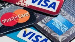 Best Cards to Work with Facebook